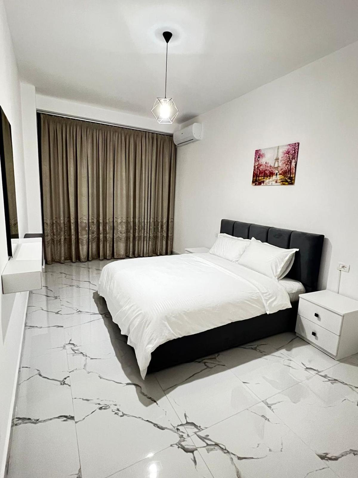 Prime Luxury Apartments Lushnje Ngoại thất bức ảnh