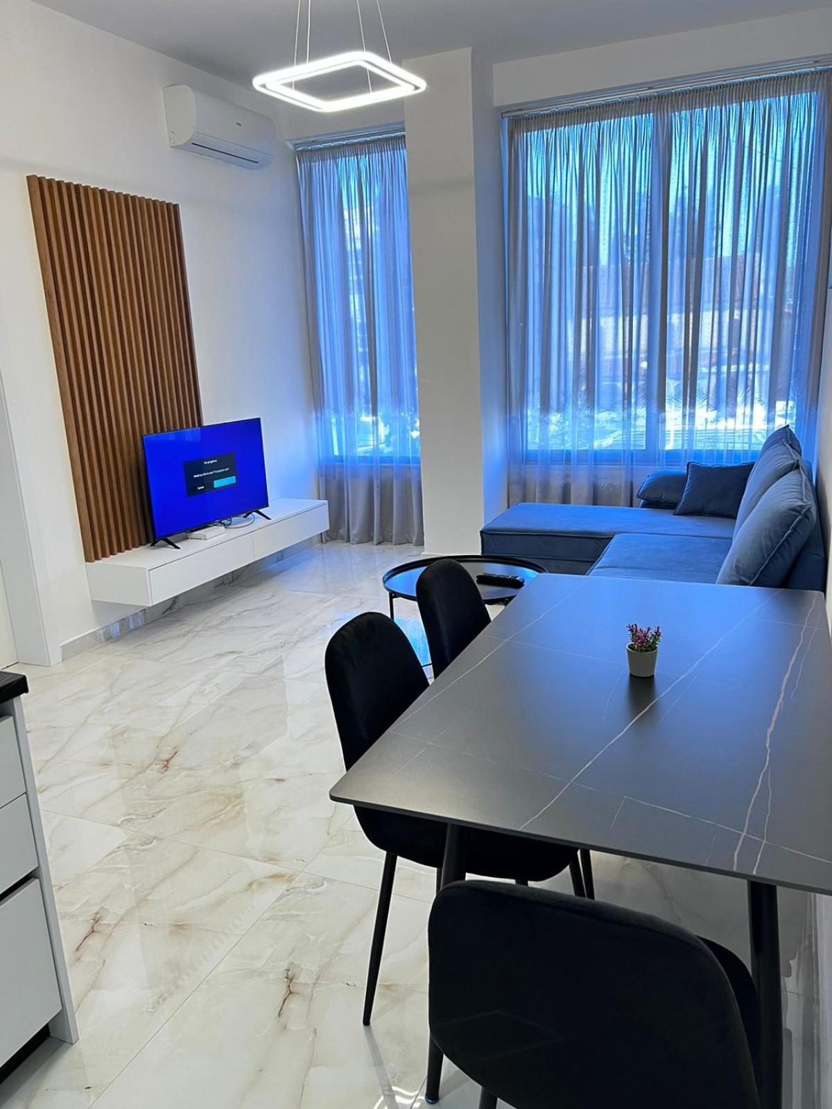 Prime Luxury Apartments Lushnje Ngoại thất bức ảnh